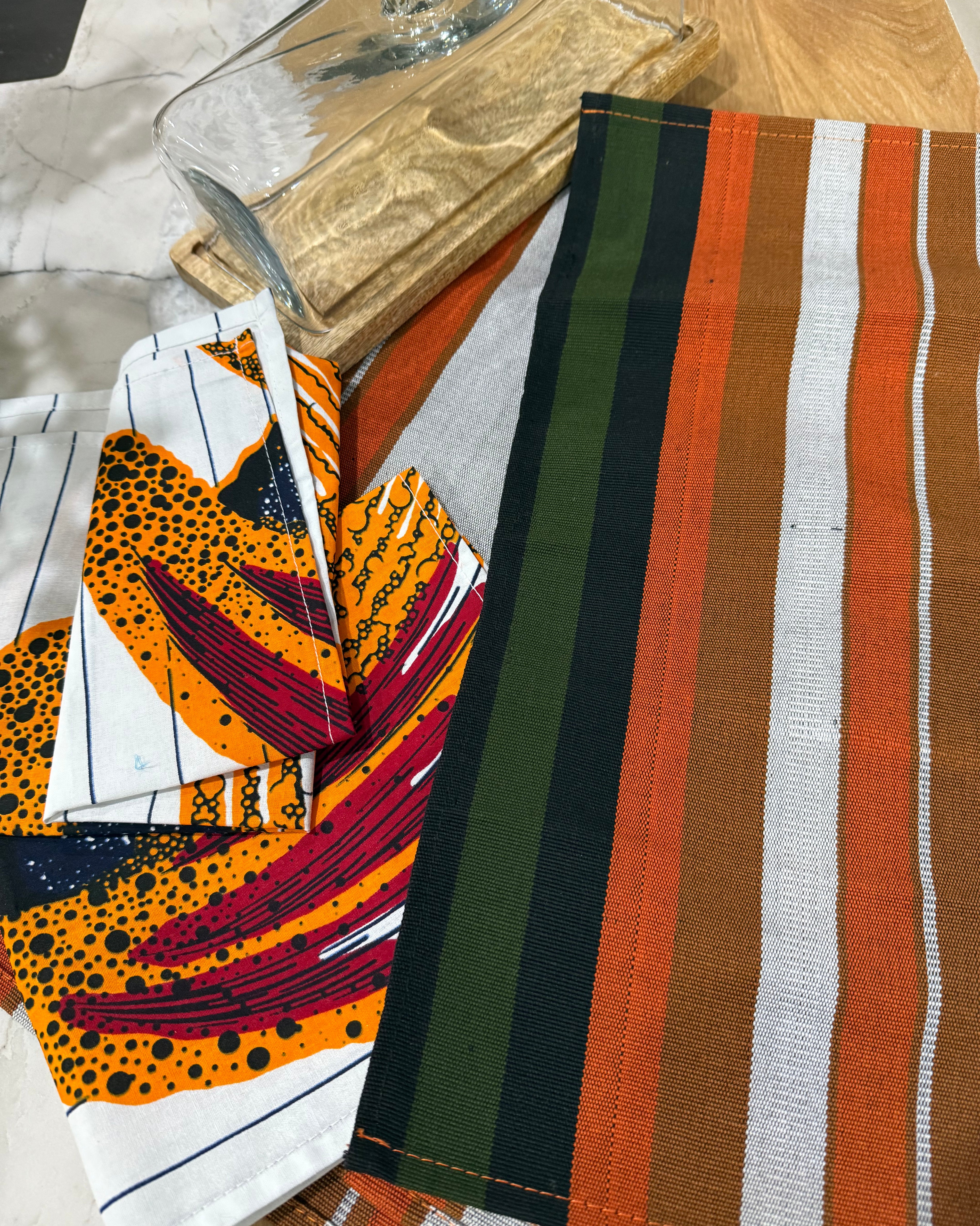 Savanna Swirl Napkins with Placemats set of 4