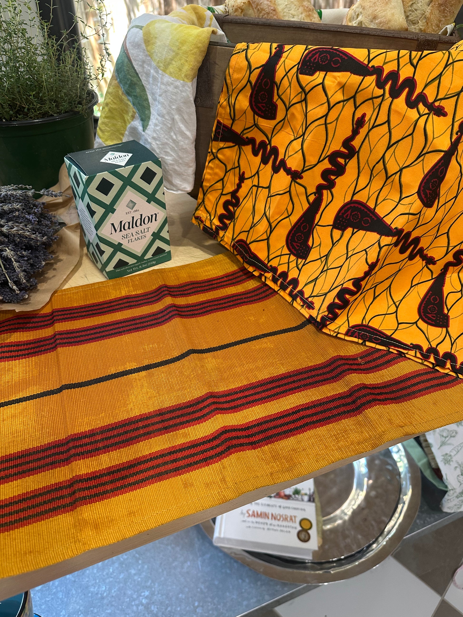 New napkin/placemats-Spark Social