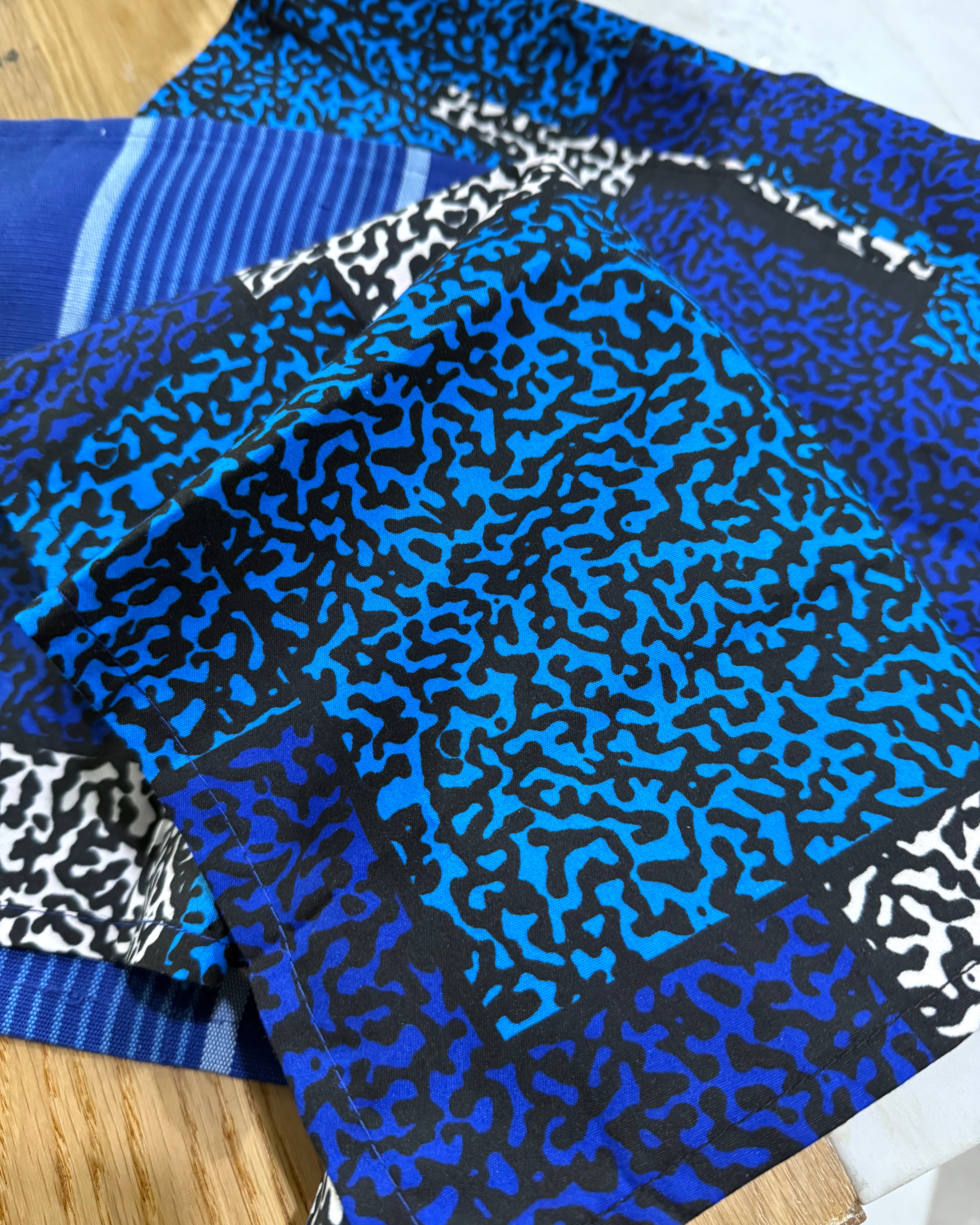 Blue Table Linens.  Set of 4 napkins and 4 placemats